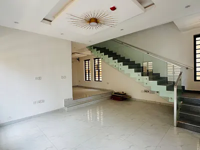 Spaciously Built 5 Bedroom Fully Detached Duplex with a Room