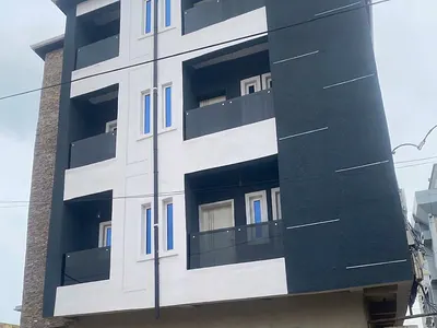 2 Bedroom Flat / Apartments