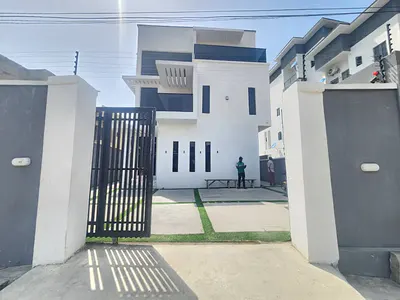 Newly Built and Spacious 4bedroom Fully Detached Duplex with a BQ