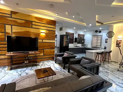 Luxurious 2 Bedroom Apartment