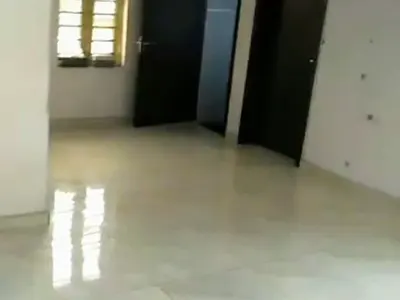 Clean 2 Bedroom Flat