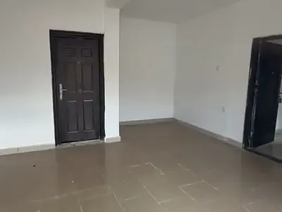 Modern 2 Bedroom Upstairs Apartment { Video}