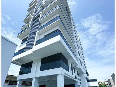Luxury Built 1 Bedroom Flat