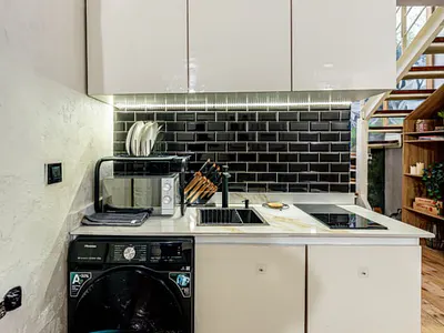 Luxury One Bedroom Apartment