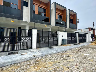 3 Bedroom Dupelx