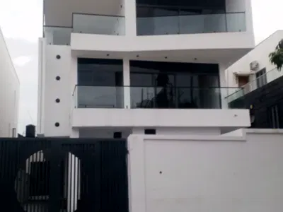 Newly Built 5 Bedroom Fully Detached House with BQ