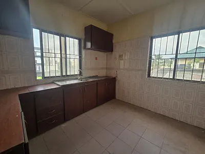 Spacious 3 Bedroom Apartment