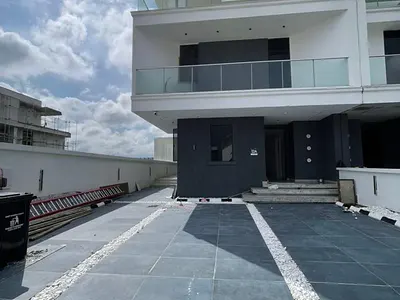 Luxury 5 Bedroom Duplex with BQ, Pool, Gym, Cinema & Open Terrace