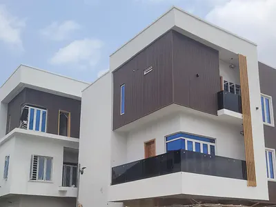 4 Bedroom Duplex