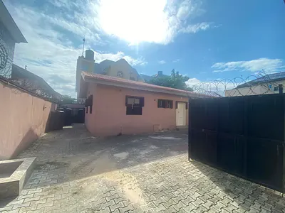 3 Bedroom Apartments