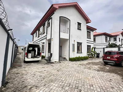 Fully Serviced 2 Bedroom Apartment