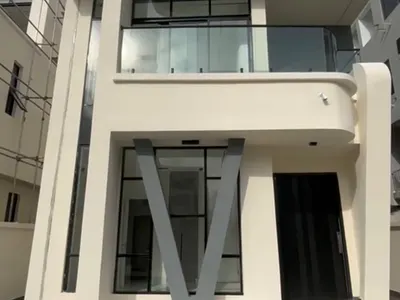 Luxury 5 Bedroom Detached Home + BQ, Swimming Pool, Gym, Cinema
