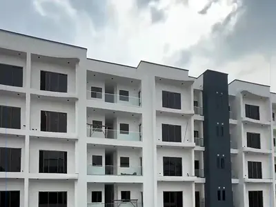2 Bedroom Flat Fully Serviced and Built