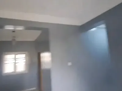 3 Bedrooms Flat