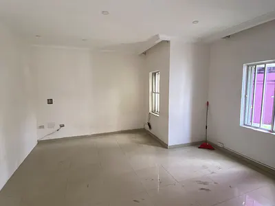 1 Bedroom Flat
