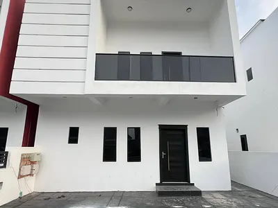Contemporary 4 Bedroom Semi Detached Duplex