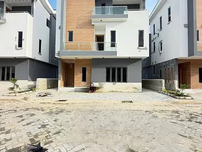 Contemporary 5 Bedroom Fully Detached Duplex with a BQ and Pool