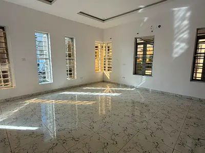 Standard Studio Apartment with Separate Fitted Kitchen
