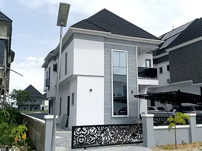Newly Built 5 Bedrooms Detached Duplex with Boyz Quarter