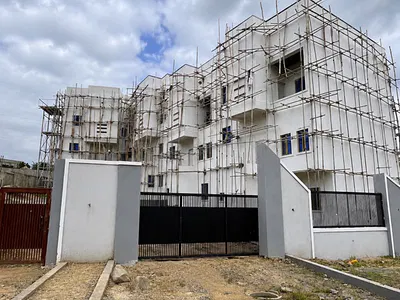 4 Bedroom Corner Piece Terrace with a BQ