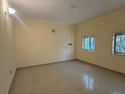 Well Finished 3 Bedroom Flat