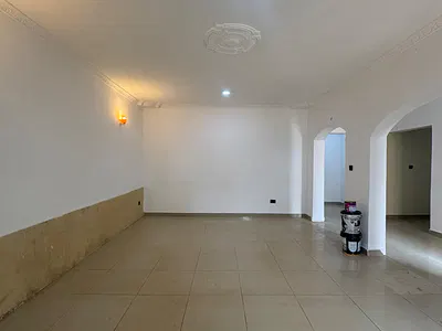 Well Finished 3 Bedroom Flat