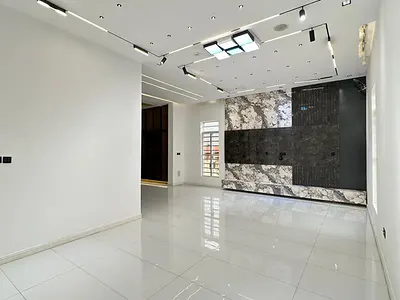 Outstanding Spacious Luxury 5 Bedroom Fully Detached Duplex with BQ