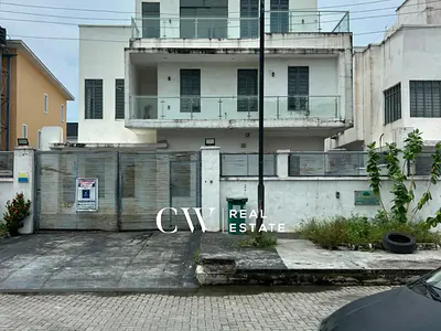 5-Bedroom Detached Duplex with BQ