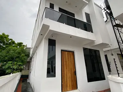A Good Looking 4 Bedroom Fully Detached with BQ in a Secure Estate