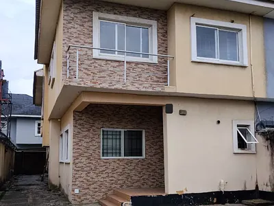 4BR Semi-Detached House with Staff Quarters