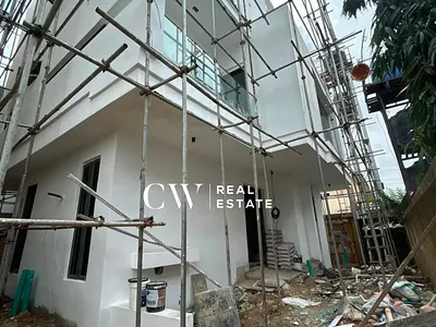 5-Bedroom Detached Duplex with BQ in Lekki