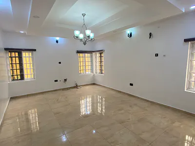 Luxurious 5bedroom Terrace Duplex