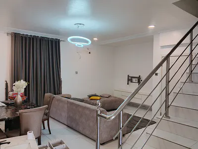 2 Bedrooms Tastefully Finished Serviced Town House