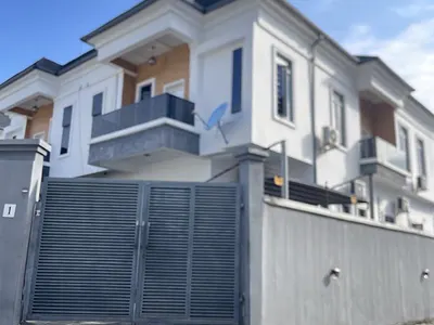 4 Bedroom Fully Furnished Semi-Detached Duplex
