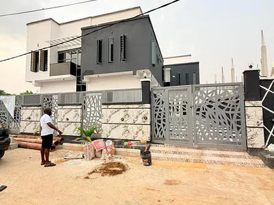 Elegant 4-Bedroom Detached Duplex in a Call to Access Estate