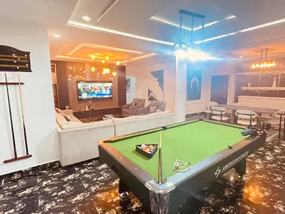 Luxurious 2 Bedroom