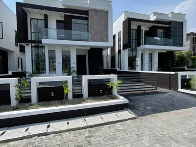 Astonishing 5bedroom Duplex with a BQ and a Pool