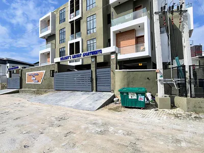 Luxury and Spacious 1 Bedroom Apartment with Pool