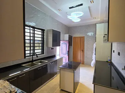 5bedroom Fully Detached Duplex with BQ