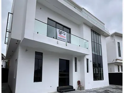 4 Bedroom Detached Duplex