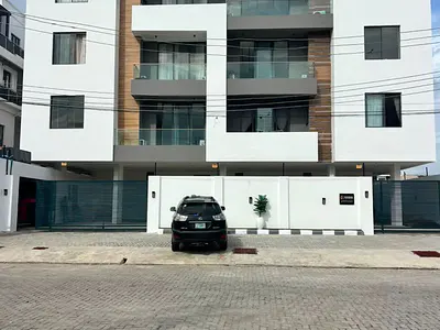 1 Bedroom Apartment with Pool, Gym, Elevator & Concierge Services
