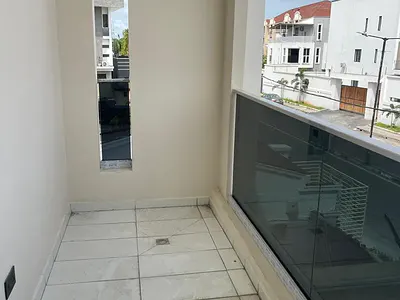Newly Built Ultra Luxury 6 Bedroom Duplex in Lekki Phase 0ne