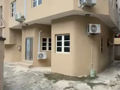 4bedroom Commercial Duplex