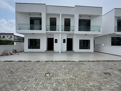 Best Value 4 Bedroom Semi Detached Duplex + Pool Within an Estate