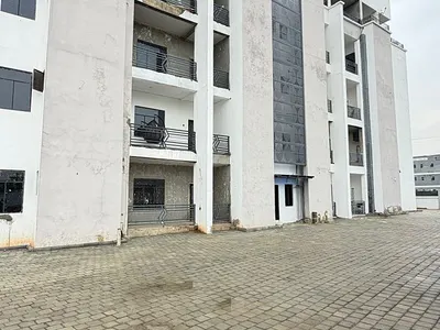3 Bed Apartment