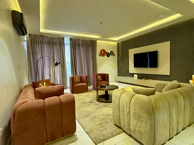 Fully Furnished Spacious 2bedroom Apartment