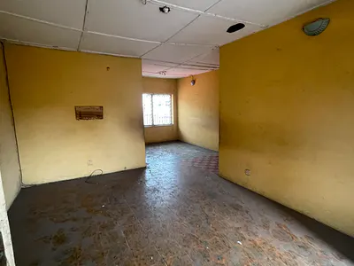 Lease -- Prime Commercial/Residential Property