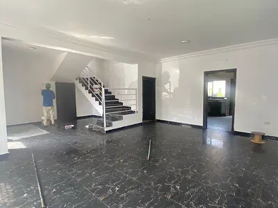 Lovely 🧚‍️🫧4bedroom Terrace Duplex