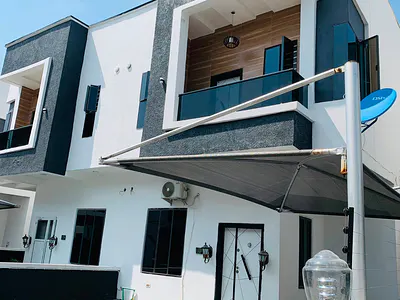 4 Bedroom Duplex