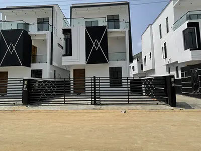 Luxury Crafted 5 Bedroom Detached Duplex +BQ in a Serene Environment